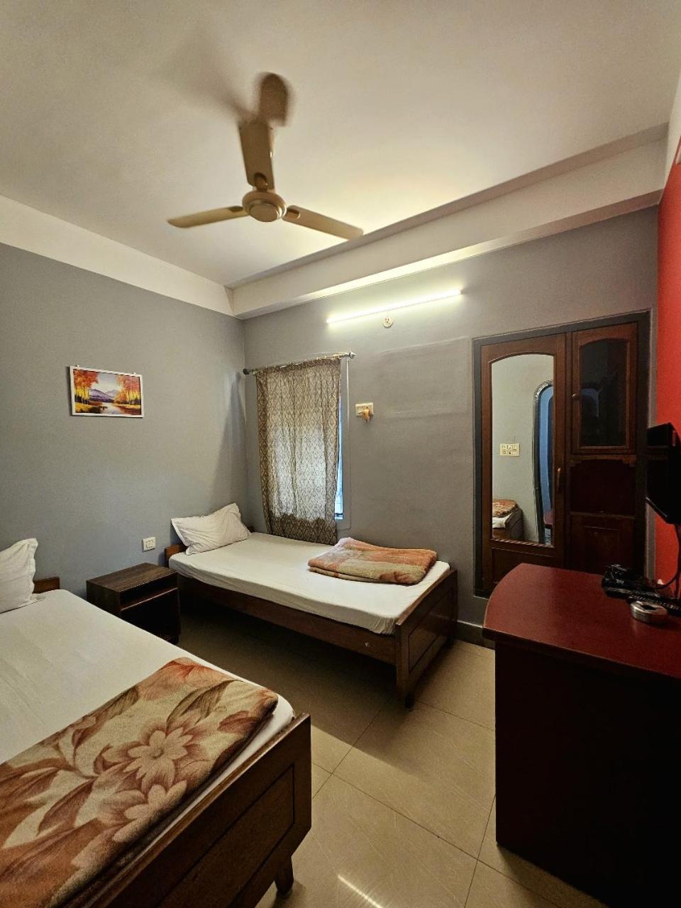 Hotel Vishal Siliguri Ngoại thất bức ảnh